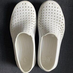 Native Miles Bloom Crisp White Water Shoes Size 4M/6W
